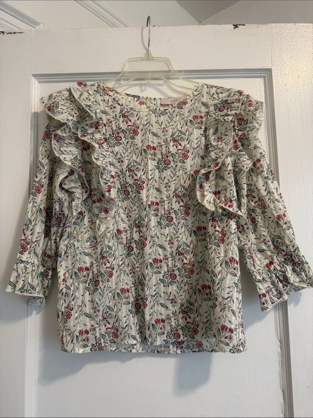 LOFT Ruffled Floral Blouse Size: XSP